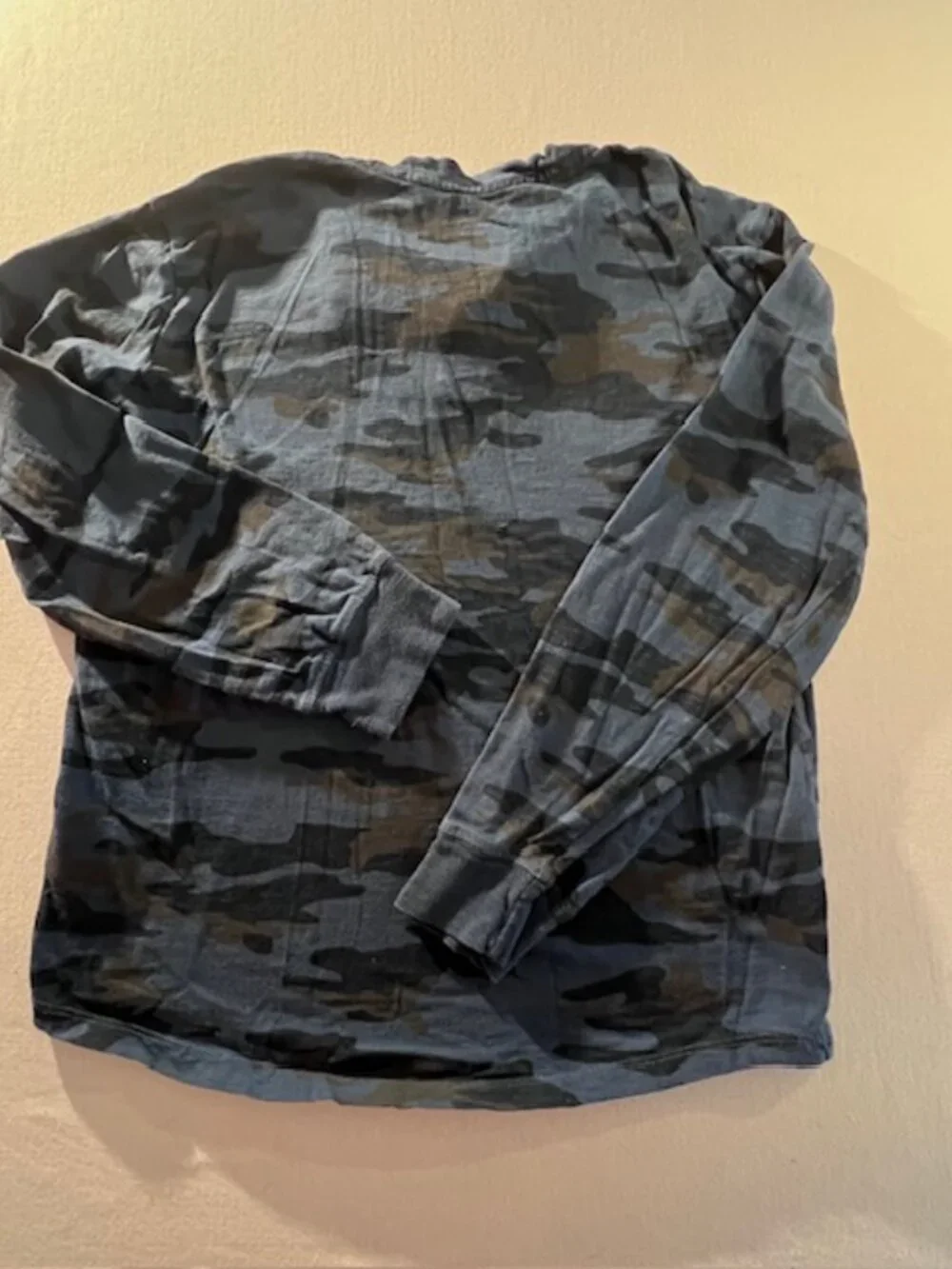 GAP Kids Camo camouflage long-sleeved Henley Tee blue brown black size XL(12)‎